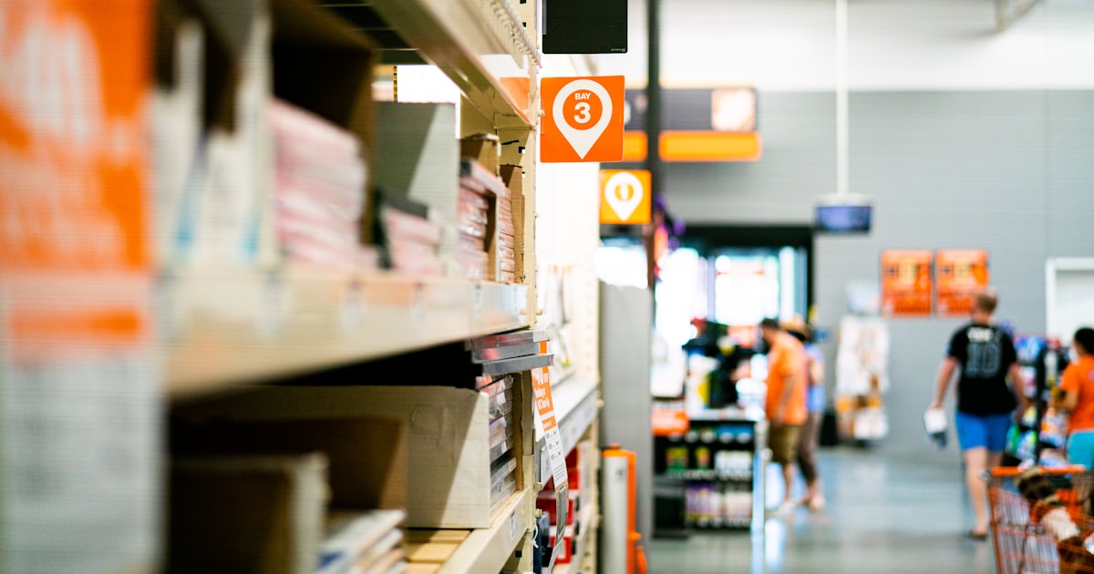 A store filled with lots of shelves filled with items