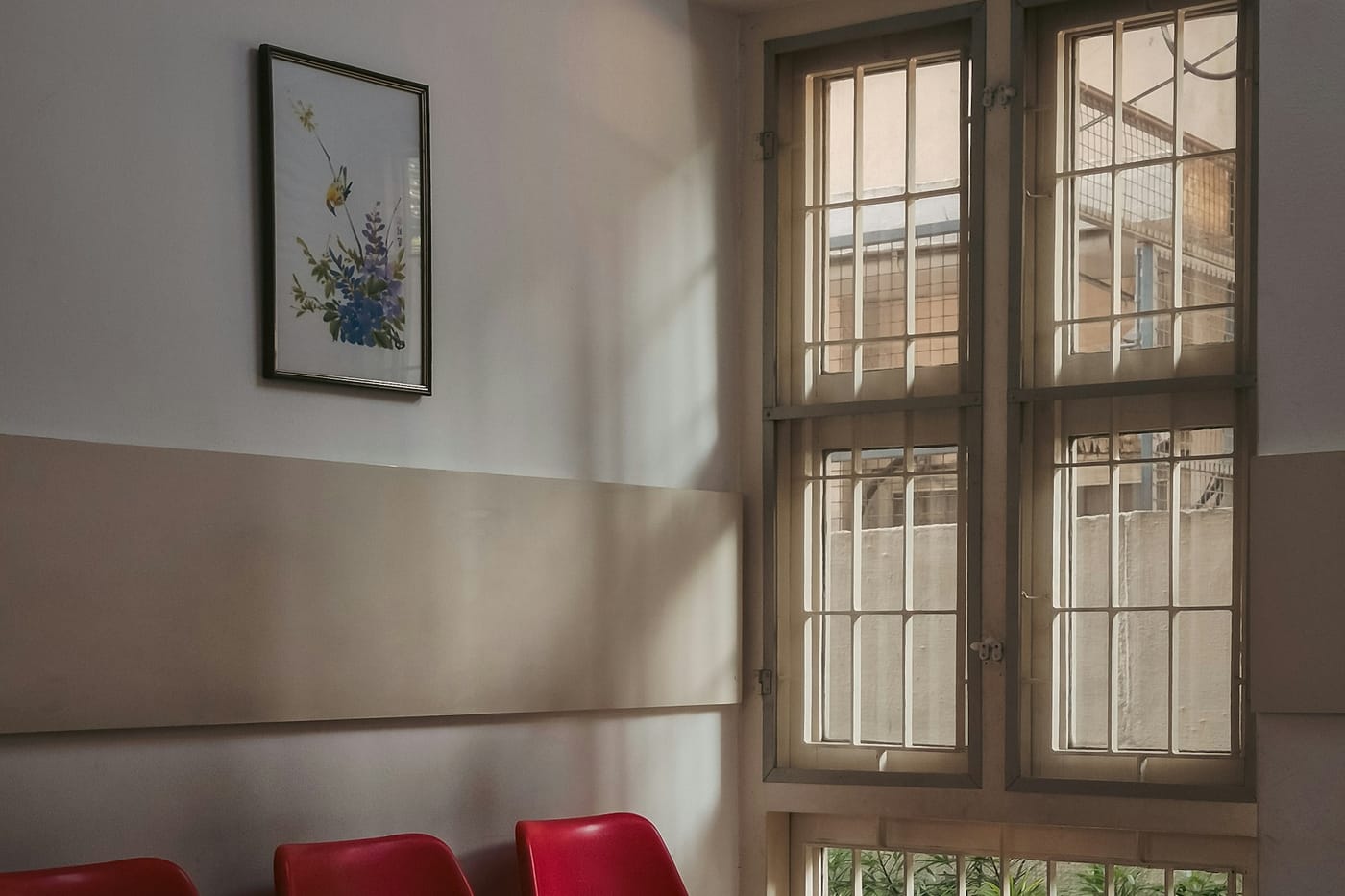 Meridian Health — An identity that doesn't apologize for being a clinic